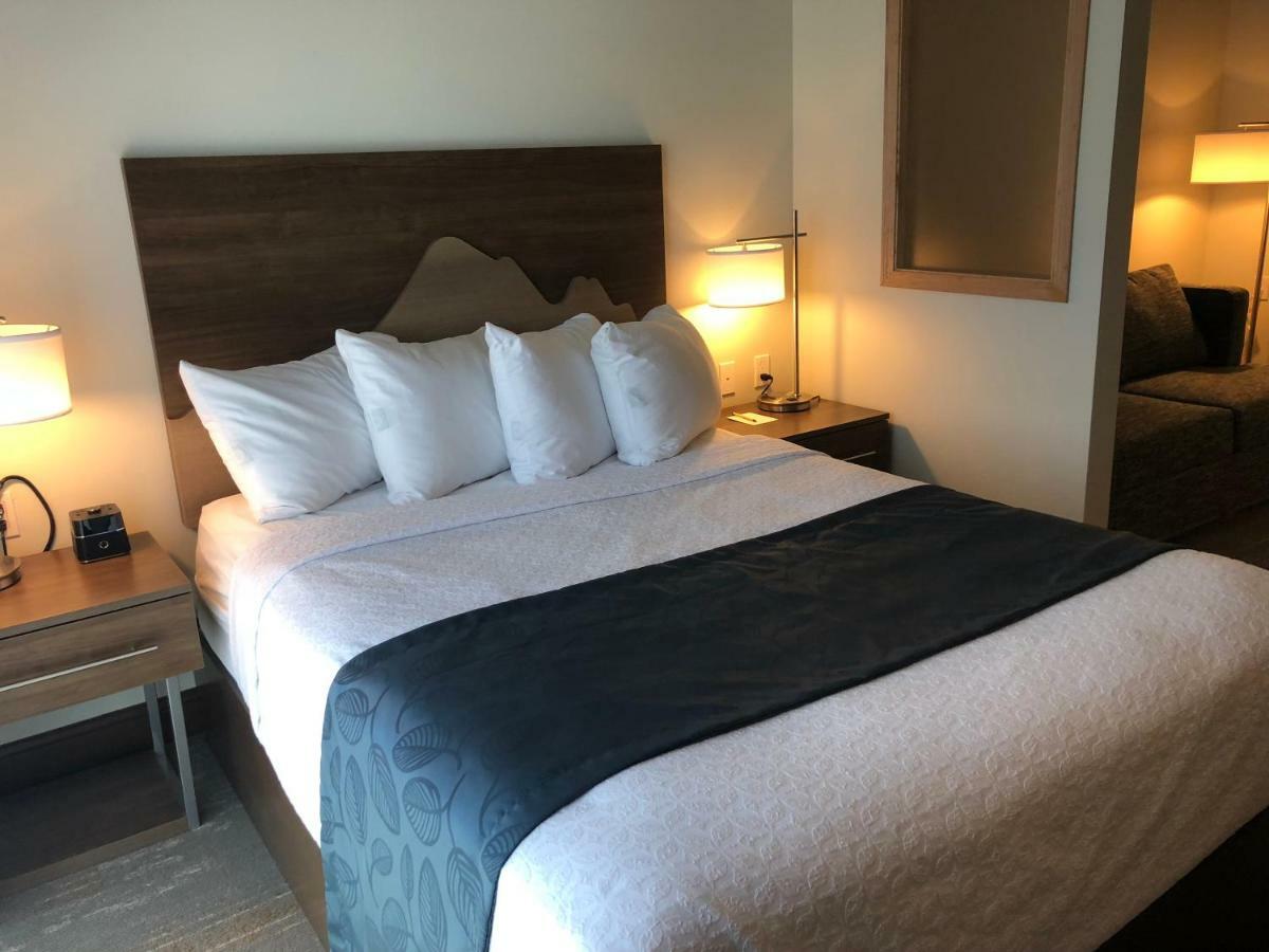 Kodiak Compass Suites Zewnętrze zdjęcie